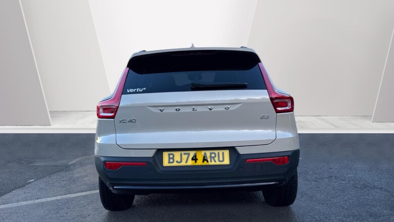 Volvo XC40 2.0 B3P Plus Dark 5dr Auto Petrol Estate